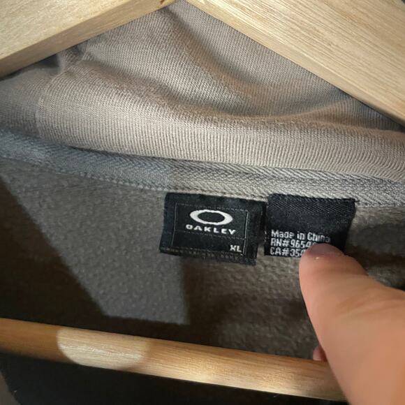 Oakley Sportswear Y2K Distressed Charcoal Grey XL Essential Zip Up Hoodie - Picture 3 of 4